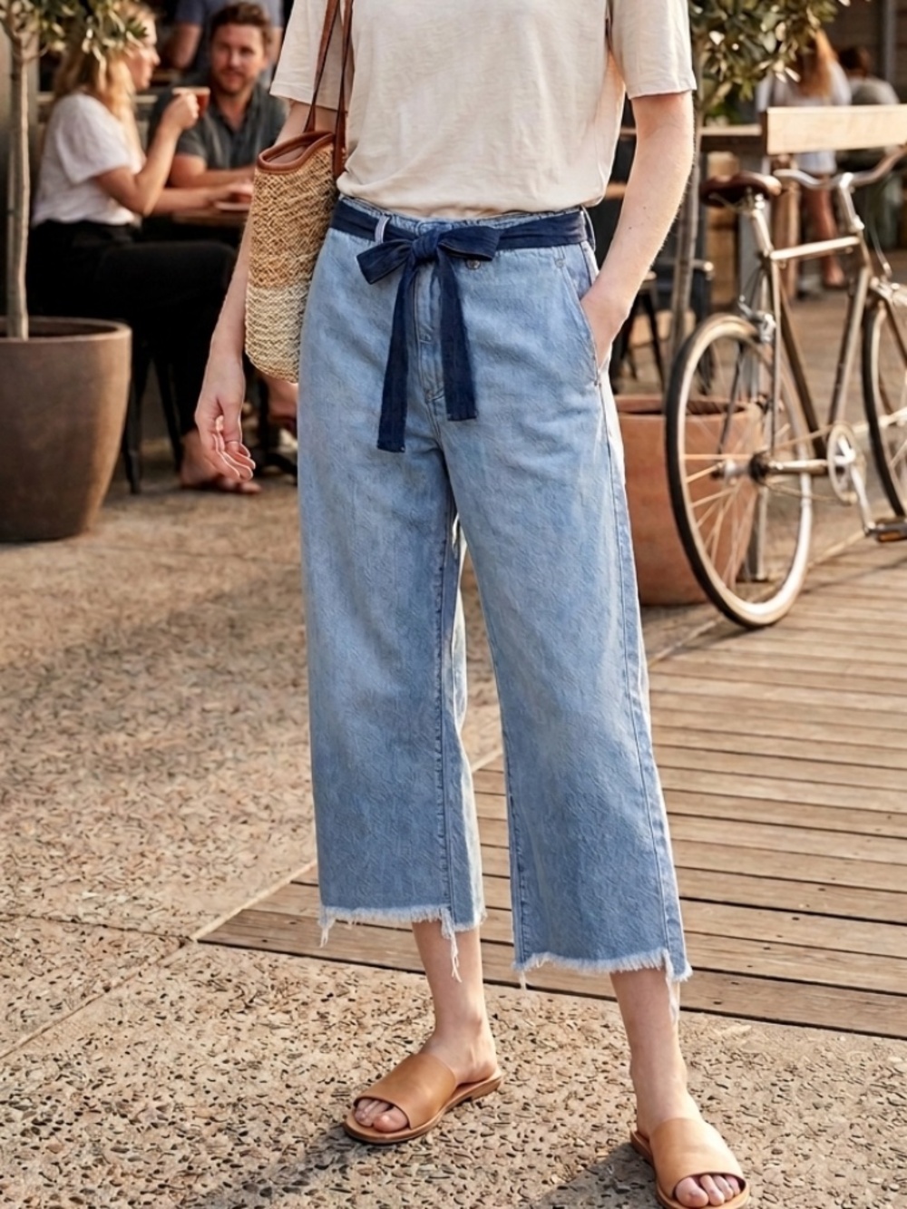 Raquel Allegra Women's Blue Trousers Sz 1